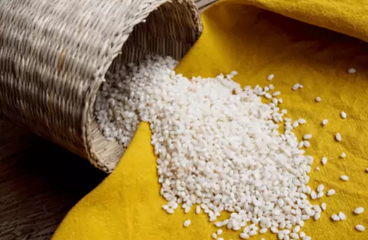use bomba rice as a substitution for arborio rice in paella.