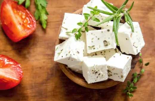 feta cheese is famous alternative for gruyere cheese for quiche