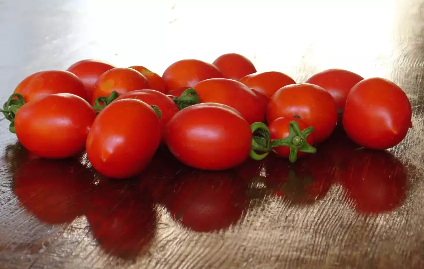 plum tomatoes are sweeter and juicier than other types of tomatoes and they are often used in salads