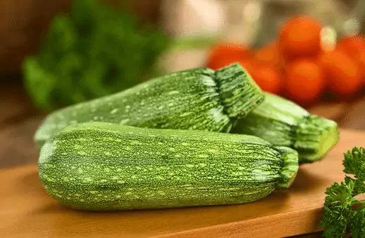 zucchini is a great substitution for kohlrabi in a recipe