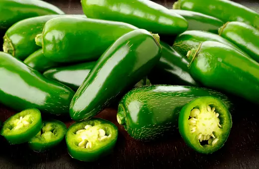 jalapeno peppers are popular substitute for shishito peppers 
