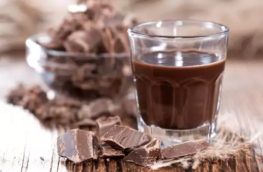 try chocolate liqueur instead of cacao nibs 