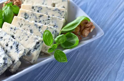 gorgonzola and blue cheese are both types of blue cheese. They have a similar taste and texture. Both kinds of cheese substituting alternatively.