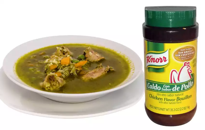knorr caldo de pollo is delicious and easy to use homestyle chicken stock