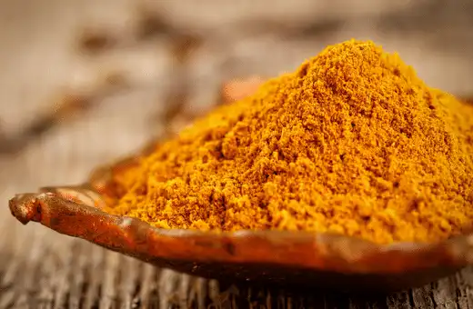 Curry powder is similar to green curry paste.