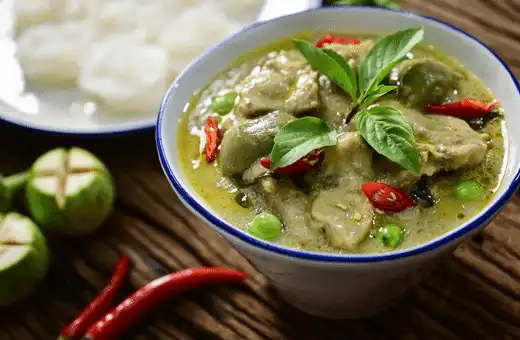 Green curry is one of our favorite Thai dishes, is an excellent substitute of green curry