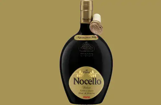 Nocello is a good substitution for Disaronno.