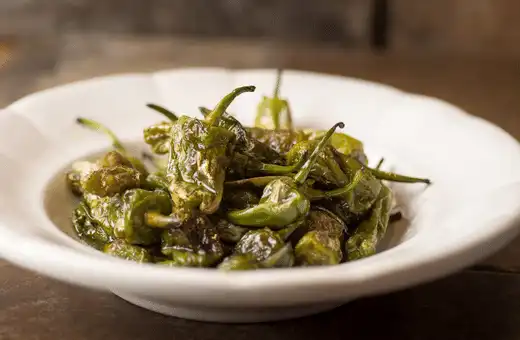 Padron Peppers used as substitute for banana pepper
