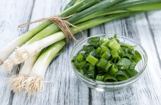 scallions are suitable substitutes for cipollini onions