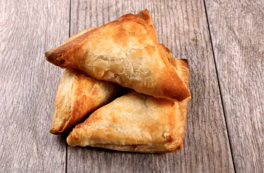 puff pastry is good substitute for beef wellington