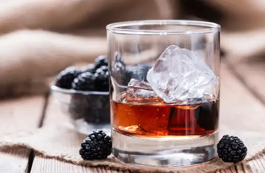 blackberry liqueur is fantastic alternative for creme de cassis